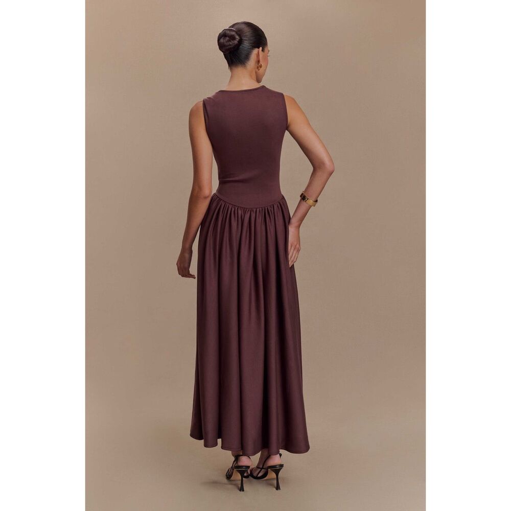 Square Neck Burgundy Maxi Dress - Women - Picture 4 of 12